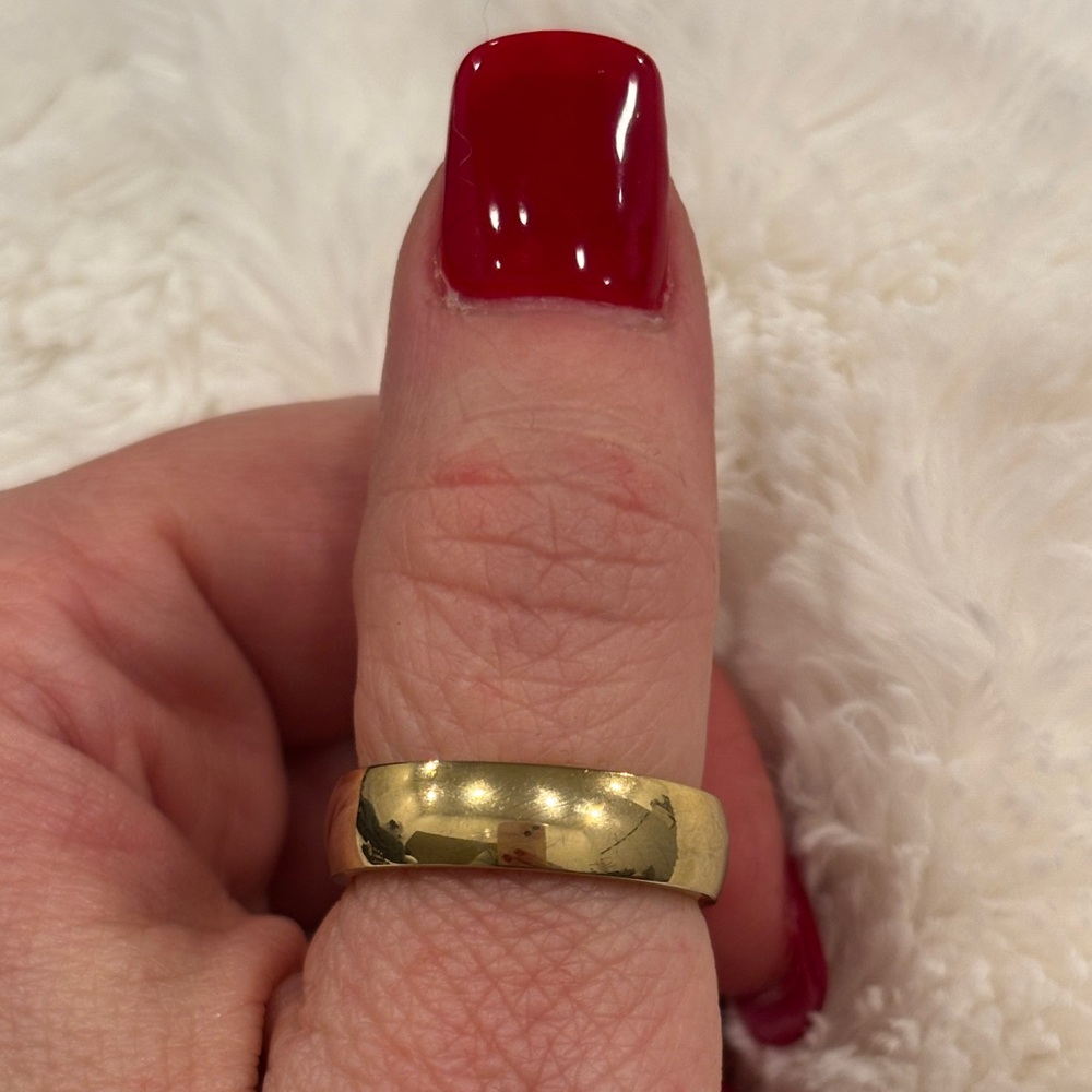Gold Stainless Steel Thumb Ring Wedding Band New! Won't Tarnish! UNISEX Size 10